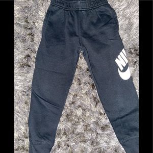 Boys Nike Sweatpants